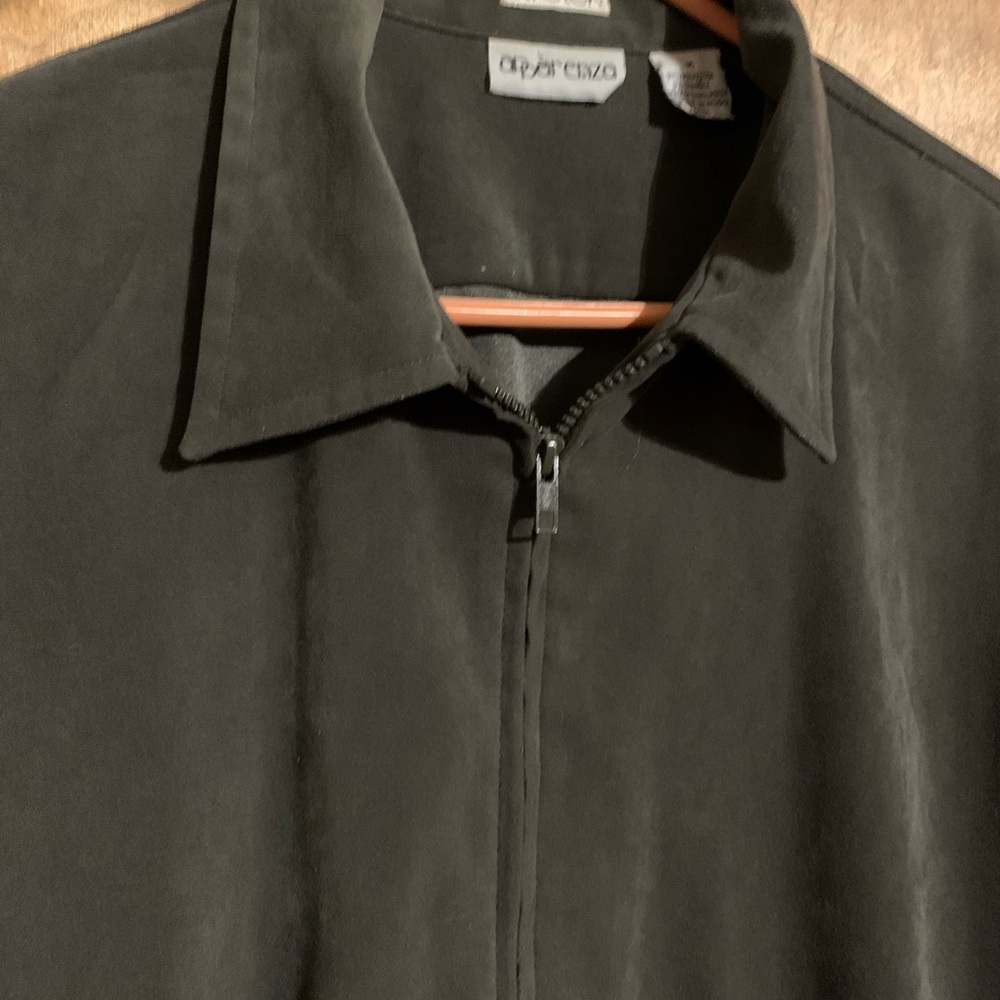 Light weight jacket bundle!! 🧥 - Picture 5 of 6